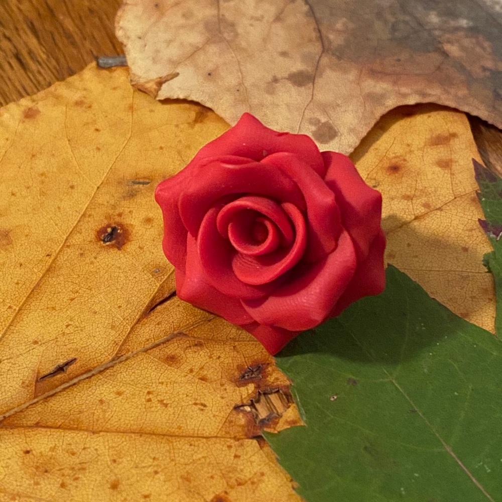 Red Rose ring - Picture 3 of 5